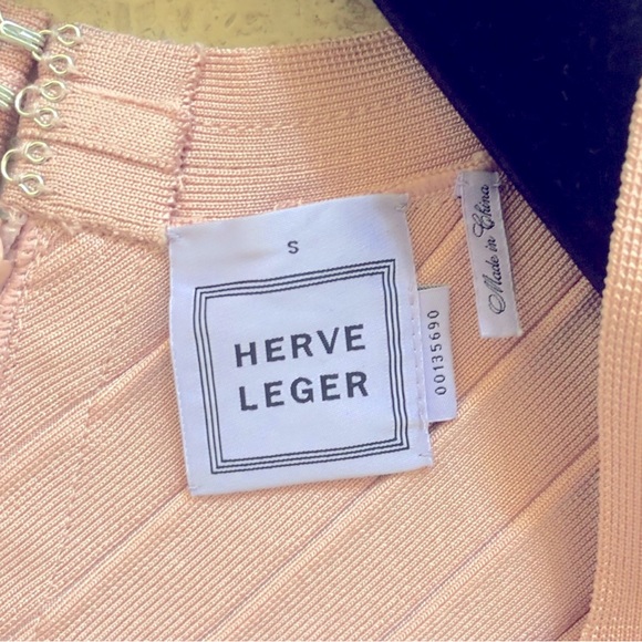 Super Sexy Pink Herve Leger Dress - Picture 5 of 8